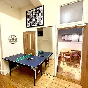 Apartment Central - Large Groups, Edinburgh